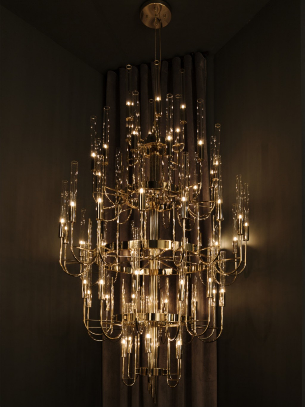 The Most Elegant Chandelier at iSaloni 2019